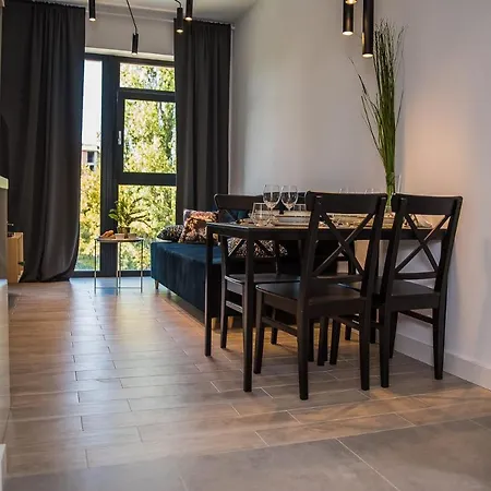 Easy Rent - Business Center 39, 24h Check-in