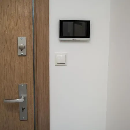 Easy Rent - Business Center 39, 24h Check-in Apartment *